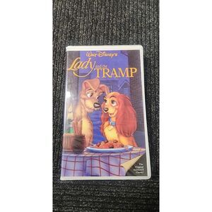 Lady And The Tramp Gold Lettering Disney VHS Black Diamond Collectable
